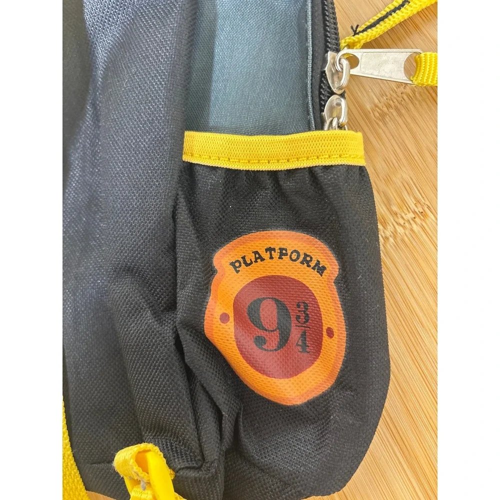 Harry Potter‎ Hogwarts Express Train Kids Small Backpack 5972 Platform 9 3/4